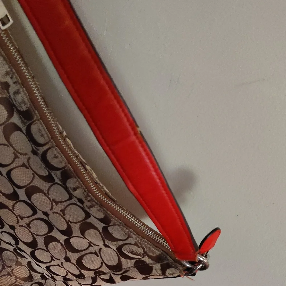 Coach Rehab Hobo Bag Brown With Orange/Red Interior 12x12. 🧡🧡❤️❤️❤️ - Picture 4 of 7